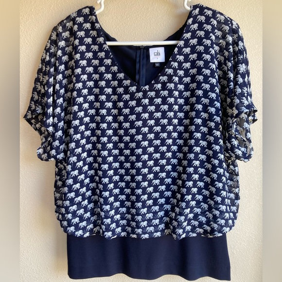 CAbi NWOT #5345 Parade Blouse, size small - Picture 3 of 8